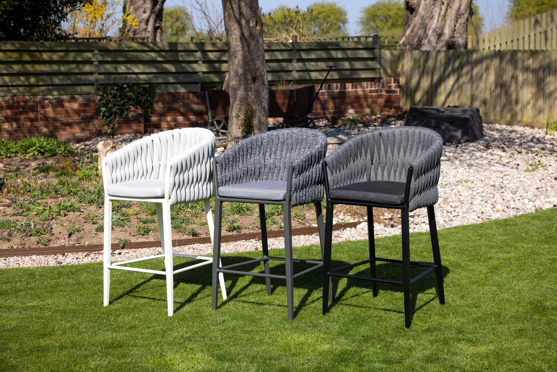 6-Seater Ceramic Dining Set with Extendable Outdoor Table