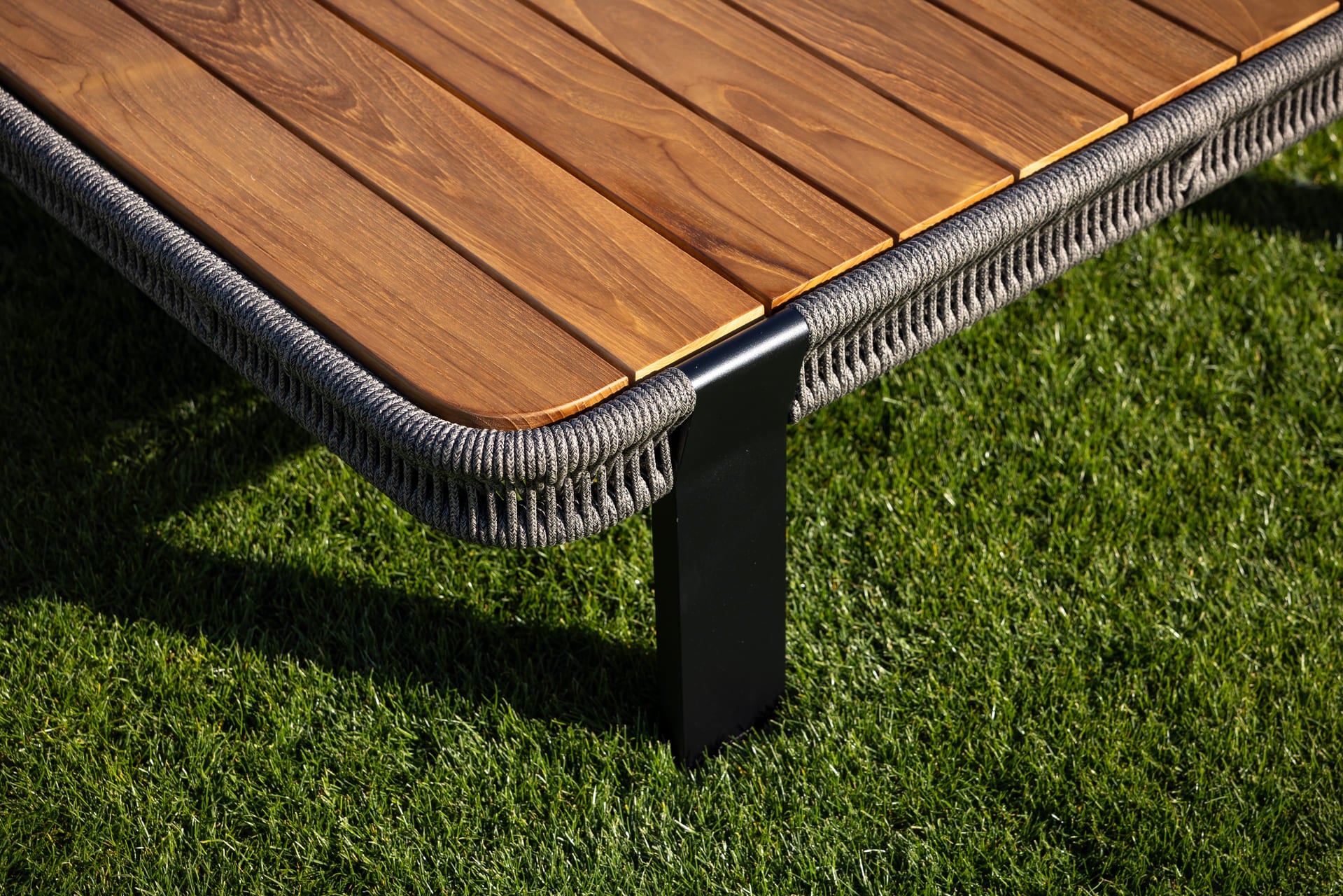 Seatherny Rope Weave 2 Seat Sofa Set with Rectangular Coffee Table