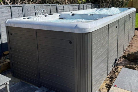 Hydro Vellamo Dual Climate Swim Spa