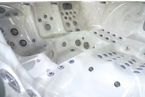 Venilia Elite 5-Seater Luxury Hot Tub